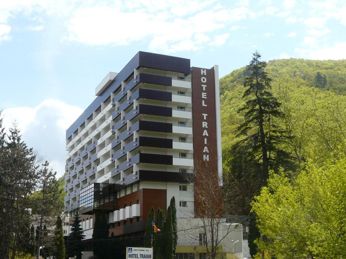 Hotel Traian Caciulata Călimăneşti Bagian luar foto
